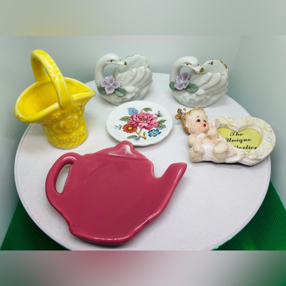 Set Various Porcelain Miniatures in Different Styles and Colors.